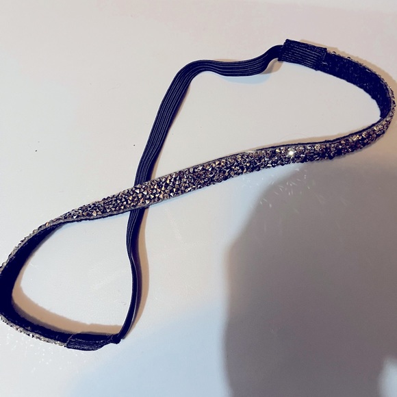 Multiple head bands - Picture 2 of 4